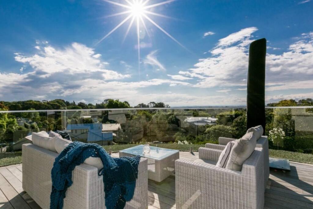 Views, Close To Town ハブロック・ノース エクステリア 写真